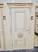 White-door-antique