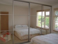 Shkaf-kupe-s-zerkalom-4-600x460w