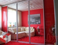 Shkaf-kupe-s-zerkalom-6-600x460w
