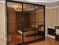Shkaf-kupe-s-zerkalom-8-600x460w